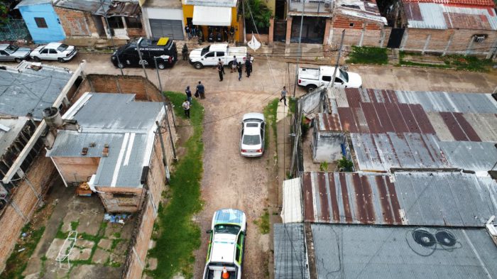 13 Allanamientos en dif barrios de esta cap (3)