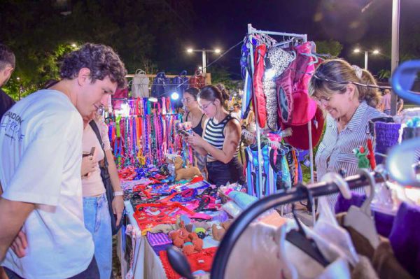 1c3a24f8-32ef-9848-a0c4-a928c51c420c-800