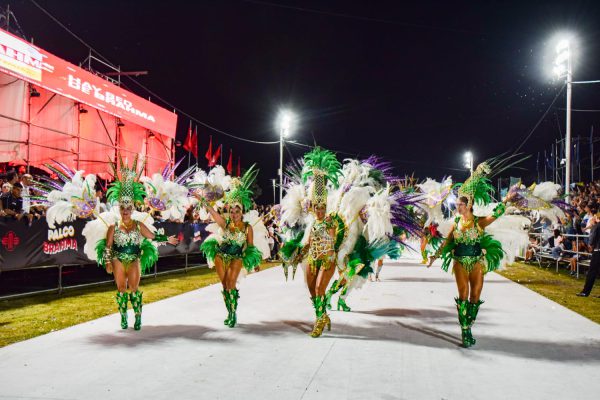 2 noche carnavales goyanos 2026 (6)