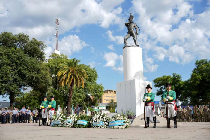 83f436eb-19e0-4c29-5658-859b451461a6-800