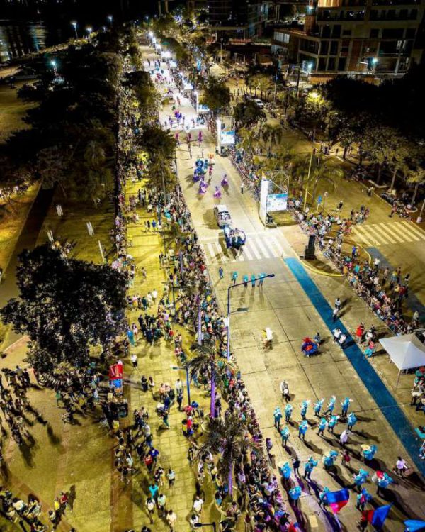 98c9d257-4a74-e56f-c7ba-83f86f3ea094-800