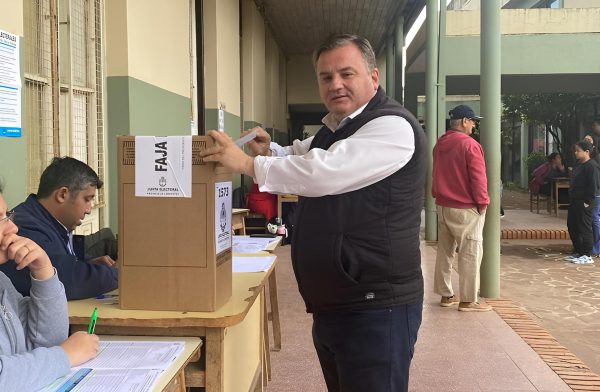 Antonio Barros Perkins-presidente del MID