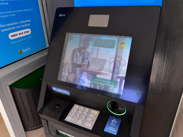banco cajero ultima