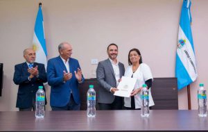 c5cf87c124de3c46f7bc1f7f846a4647bcfa1897-800