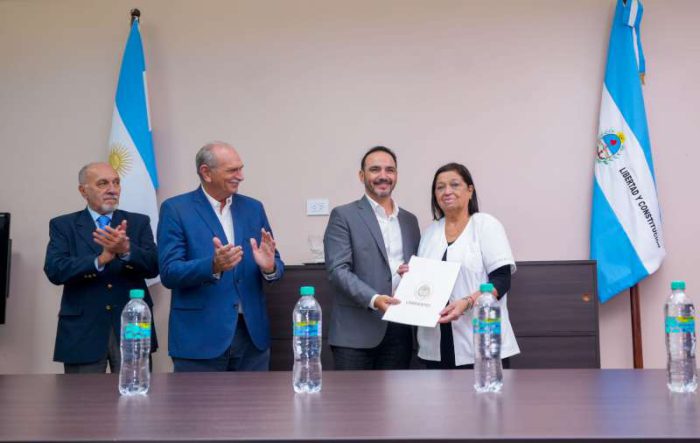 c5cf87c124de3c46f7bc1f7f846a4647bcfa1897-800