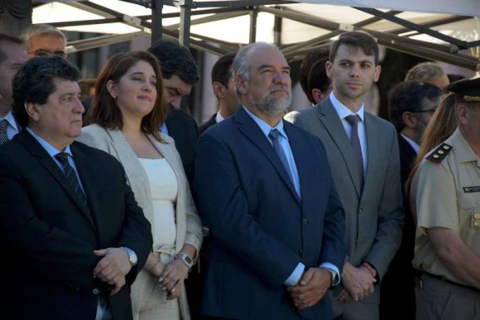 ff28dbf3-66fb-99cf-64b4-7ba1213aff6e-800