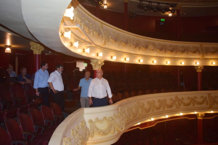 ????????????????????????????????????